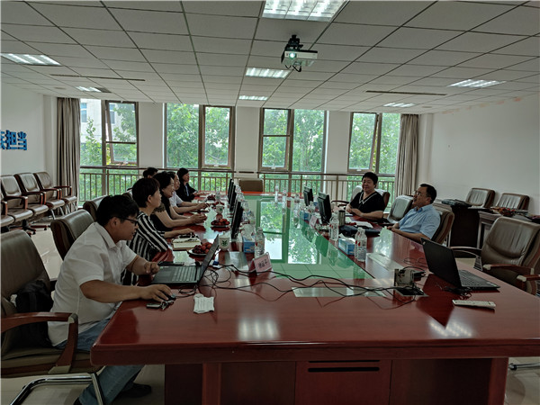 农业农村部微生物肥料和食用菌菌种质量监督检验测试中心李俊主任、姜昕主任来k豆钱包公司调研、指导工作